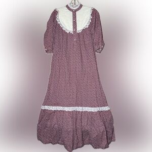 Vintage Purple Muumuu with White Lace Collar